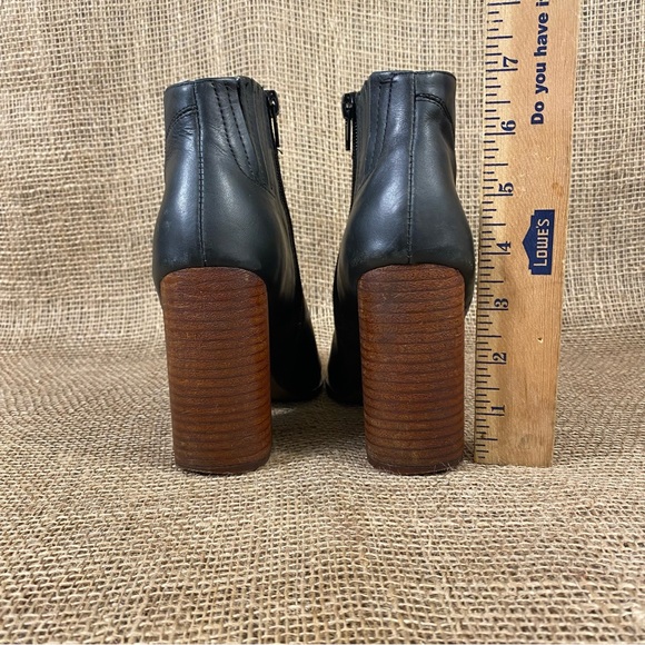 Jeffrey Campbell Boots Bootie Hanger Ankle Gray Leather Stack Heel Sz 6.5 M - Picture 11 of 11